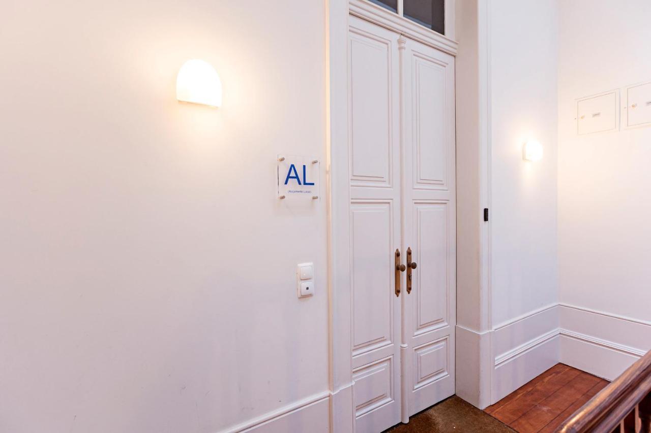 Lovelystay - Aurora Heights Apartment Porto Exterior photo